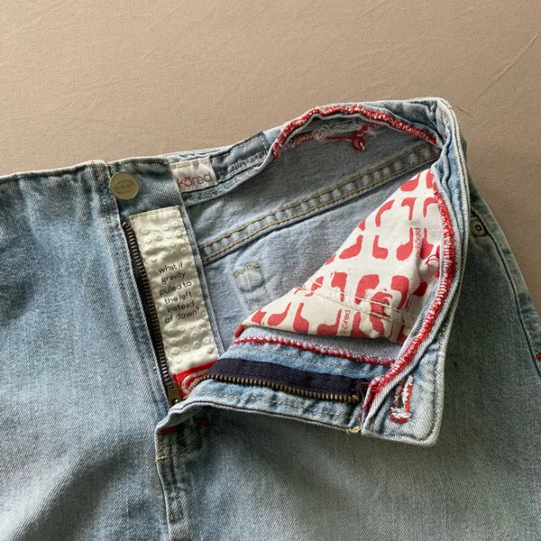 Y2K Ecko Red Low Rise Mini Denim Skirt - Image 4