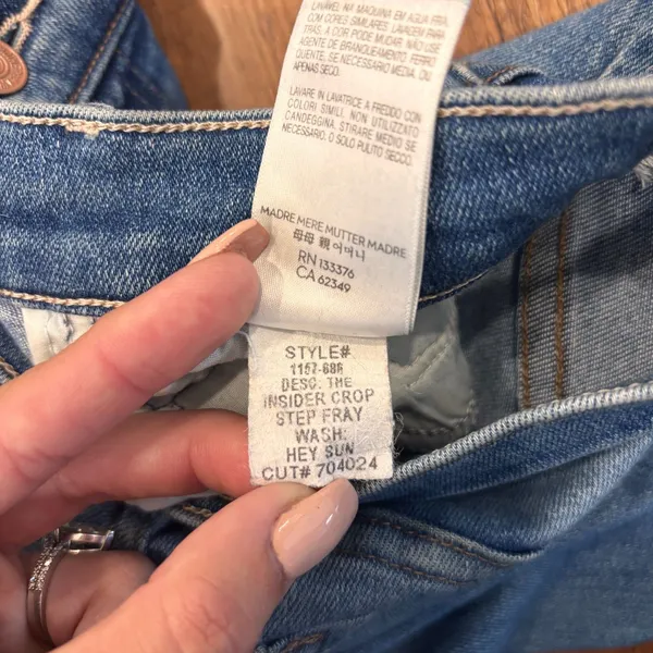 MOTHER Size 26 The Insider Crop Step Fray Jeans Hey Sun Wash Raw Hem High Rise - Image 8