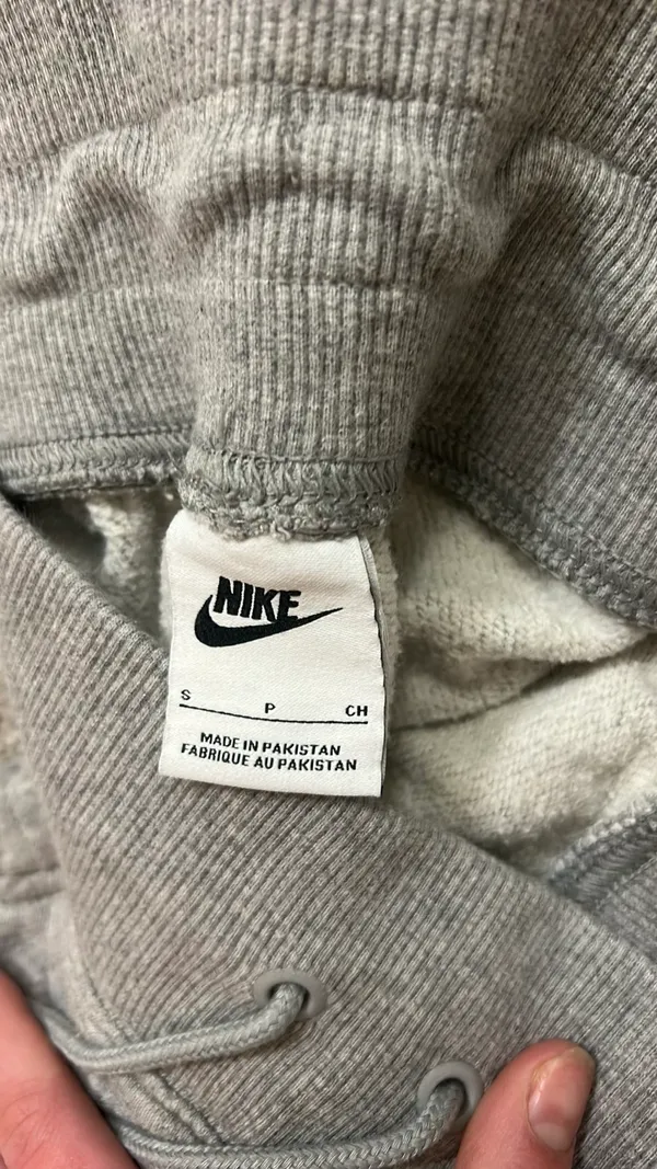 Nike Grey Sweatpants - Image 5