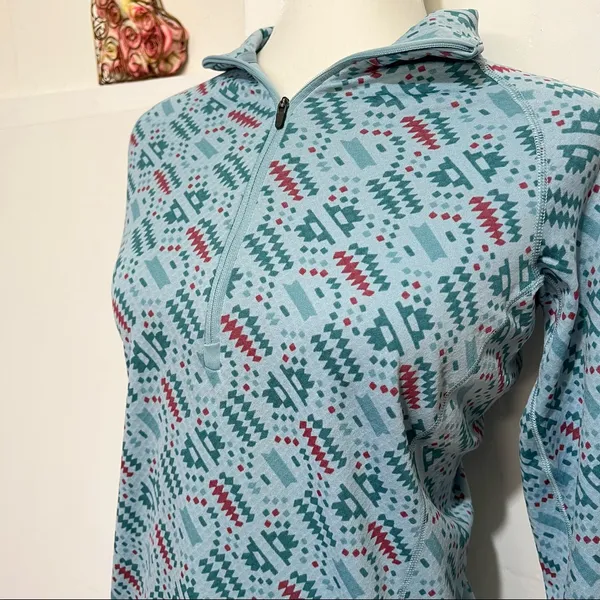 Patagonia base layer shirt box:009: - Image 3