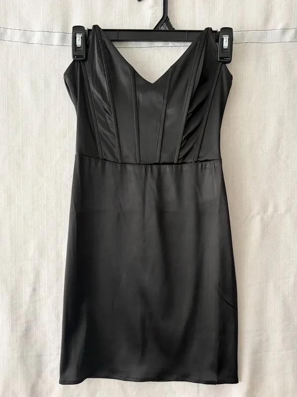 Windsor women’s Size S Black Satin Bodycon Mini Dress NWT(A500)✨ - Image 4