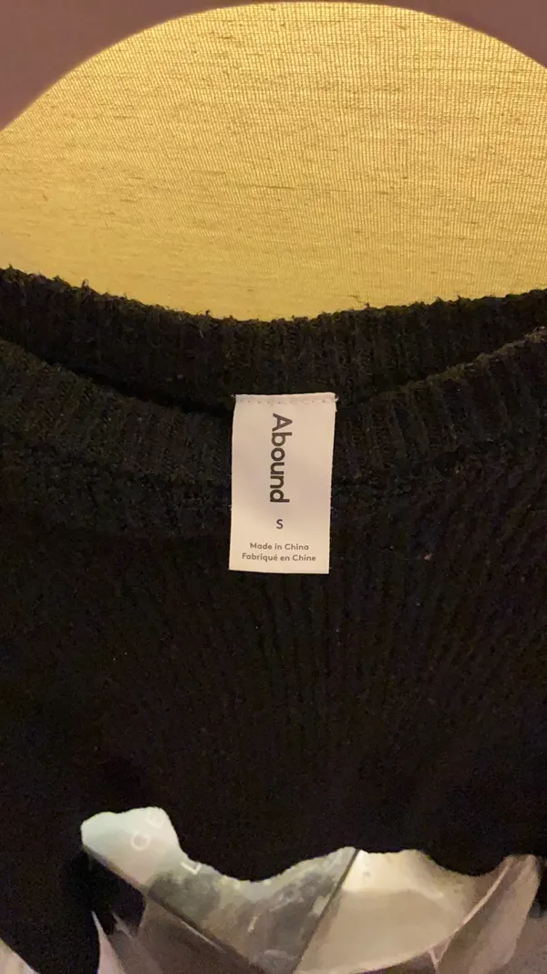 Abound Plain black sweater - Image 2