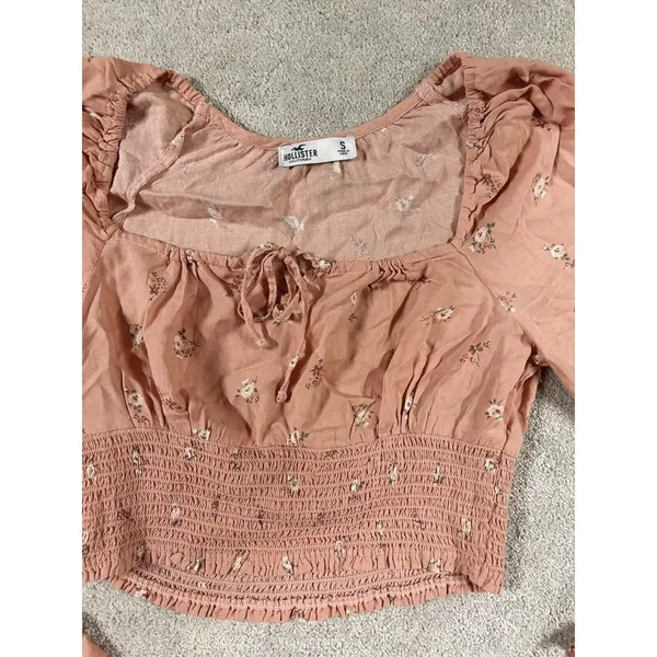 Hollister pink Floral Print Long Sleeve Cropped Blouse Elastic‎ Waist Size S EUC - Image 2