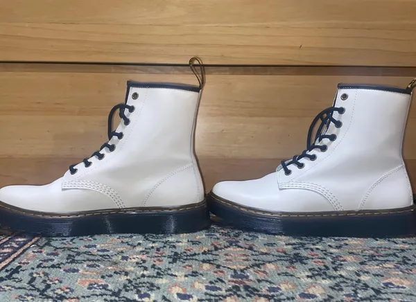 Urban Outfitters Dr. Martens White Leather Docs - Image 3