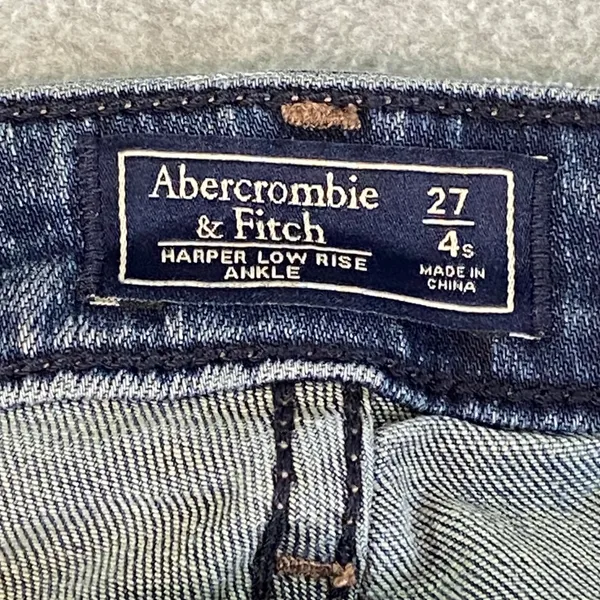 Abercrombie & Fitch Harper Low Rise Ankle Women's Size 27/4s Blue‎ Raw Hem EUC - Image 7