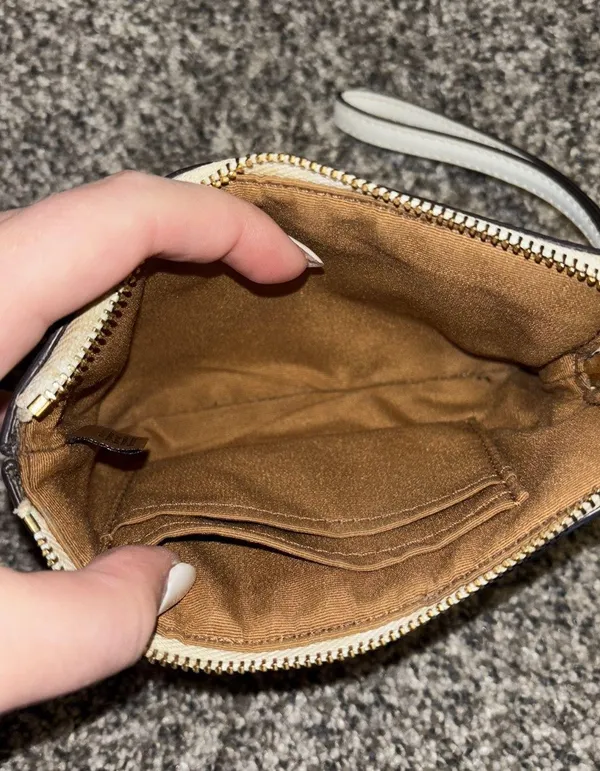 wristlet - Image 3
