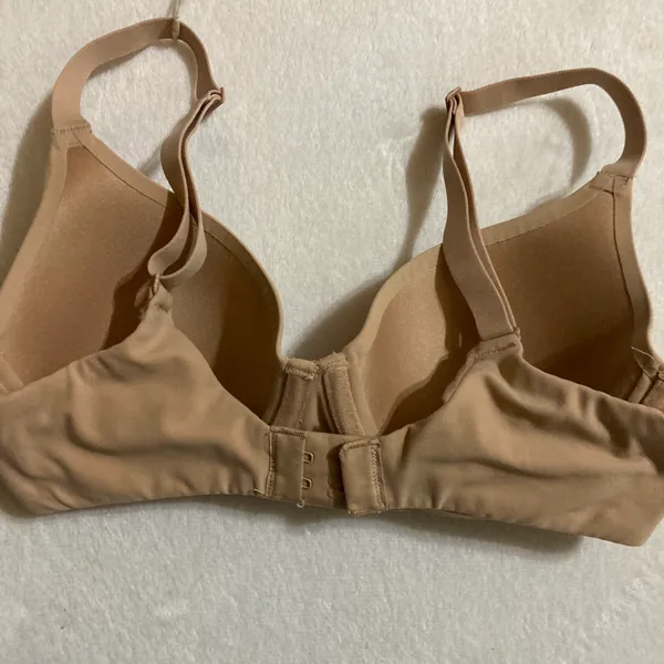SKIMS Bra 34B - Image 3