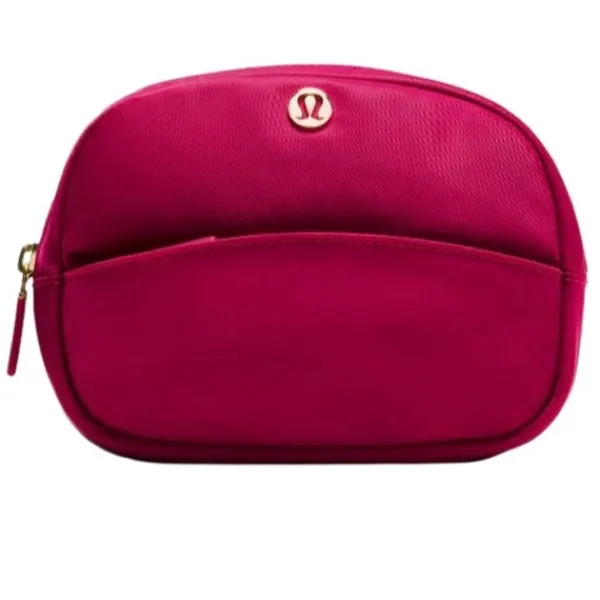 Lululemon City Essentials Pouch Mini 2L Berry Rumble - Image 2