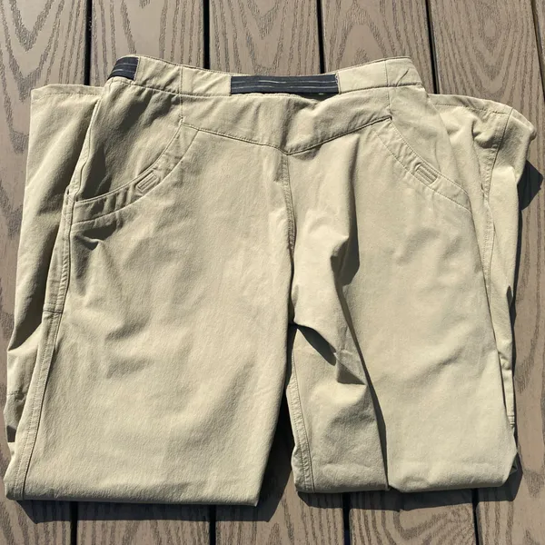 Eastern Mountain Sports women’s tan khaki hiking pants 2 excursion compass pants - Image 6