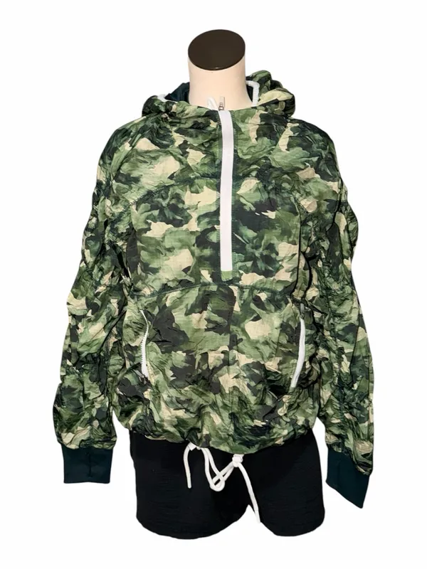NWOT Free People Movement Happy Camper Hiking Pullover Jacket Green Camo Small - Image 4
