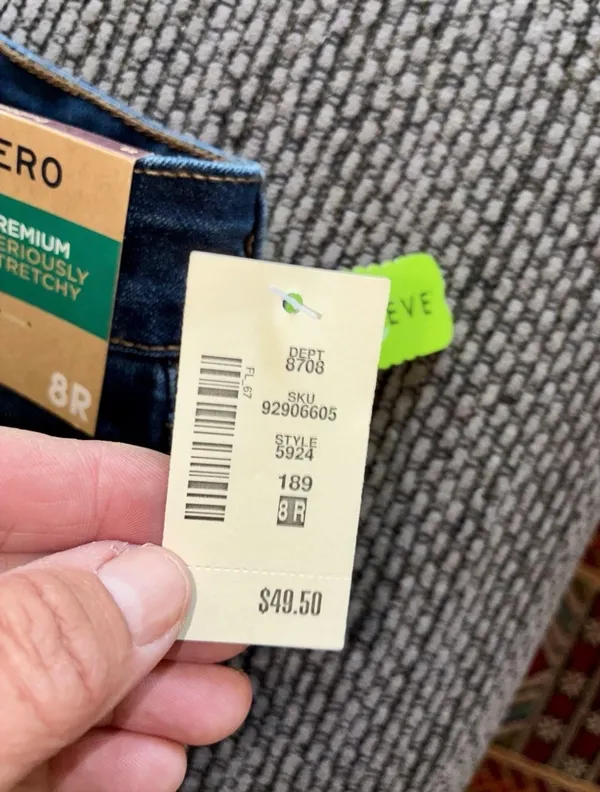 NWT $49.50 Aeropostale Dark Wash High Rise Jeggings, Sz 8R - Image 3