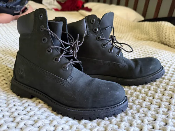 Black Timberland Boots - Image 3