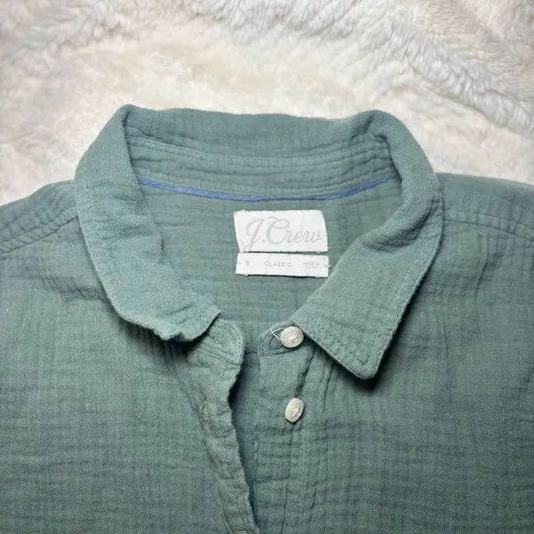 J. Crew Dark Green Button Down Shirt - Image 2