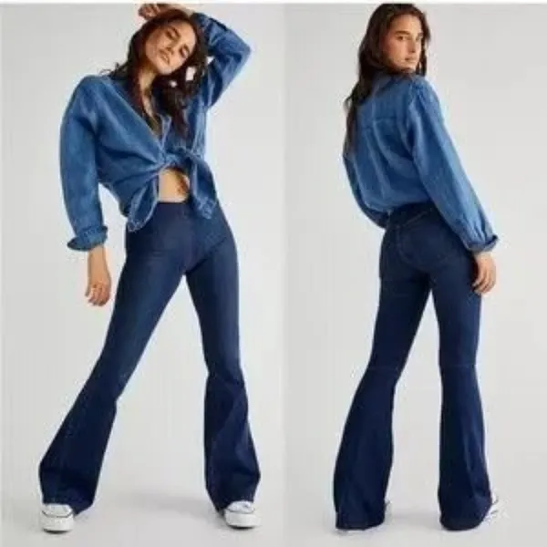 Free People We The Free‎ Dark Wash Penny Pull On Flare Boho Jeans - Image 2
