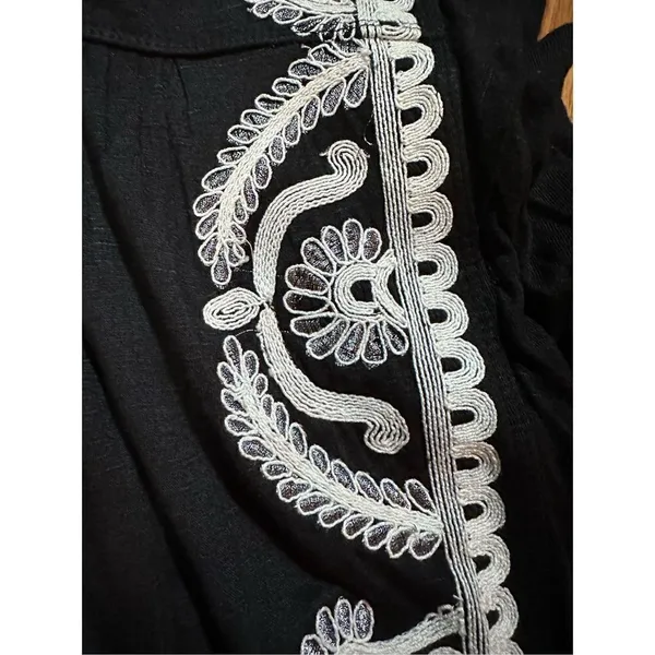 Free People DOS SEGUNDOS‎ Black/White Embroidered Batwing Top Sz M - Image 9