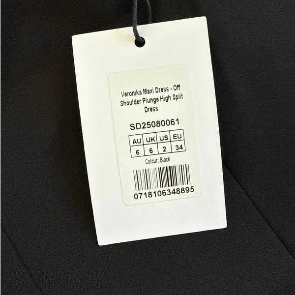 Showpo Maxi Dress Gown Veronika Sweatheart Neckline Size US 2 in Black - Image 3