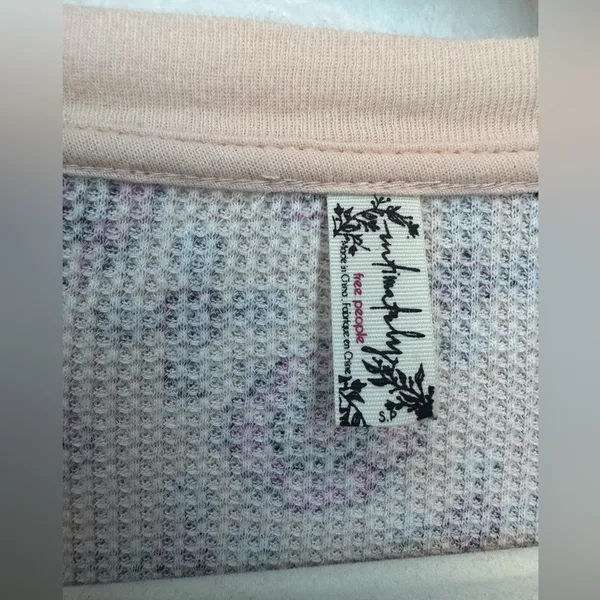 Free People Intimately Women’s‎ Early Night Thermal Floral Top Size S - Image 5