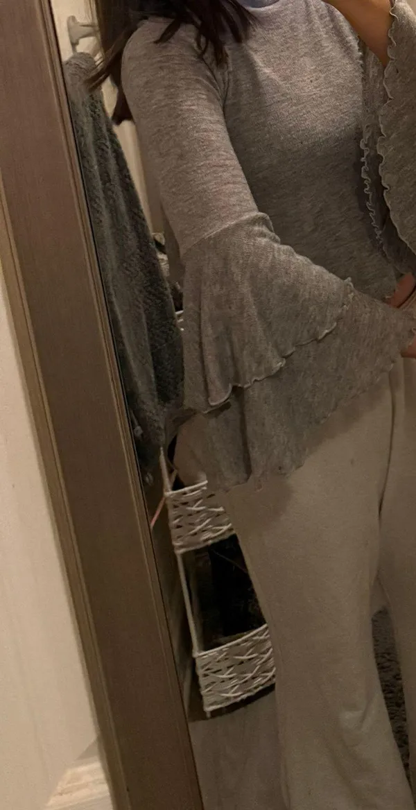 Charlotte Russe Long Sleeve - Image 2