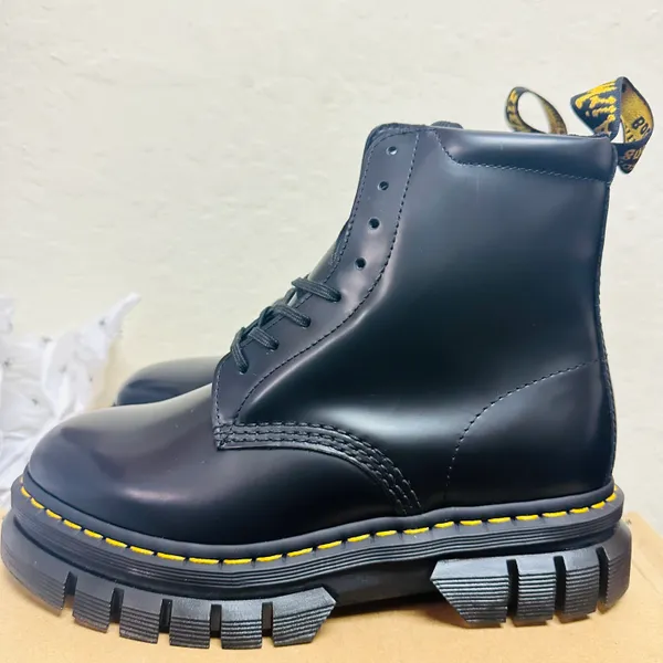 Dr. Martens Rikard Platform Boots - Image 4