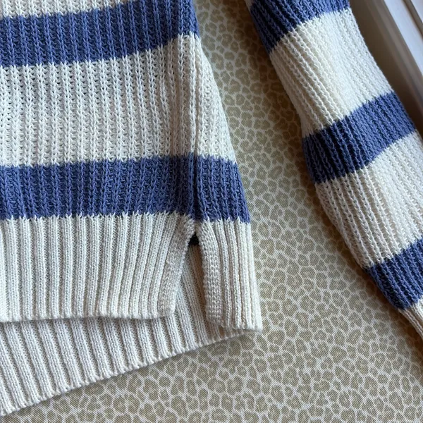 Wild Fable Cropped Sweater - Image 5