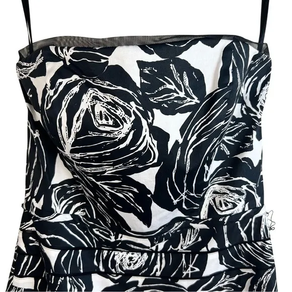 White House Black Market Floral Strapless Tiered Rose Print Mini‎ Dress Size 4 - Image 9