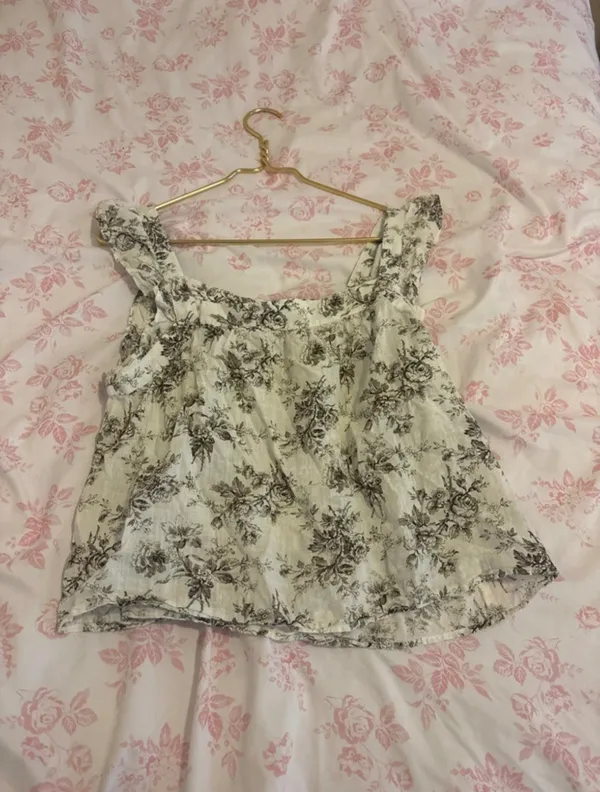 Loft Floral blouse - Image 4