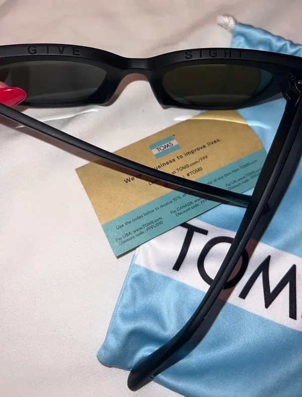 Sunglasses - Image 3