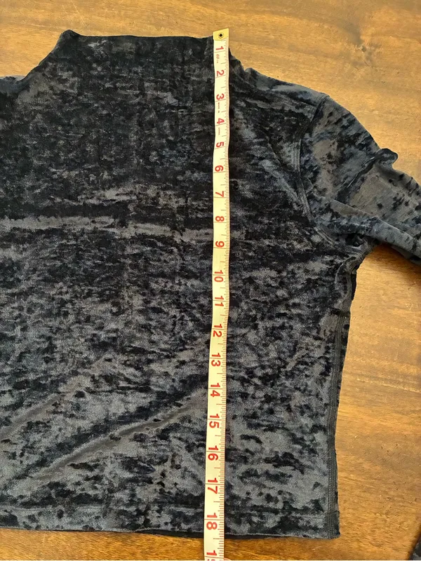 Lululemon All Aligned Mock Neck Long Sleeve Top Women’s 6 Crushed Velvet Black - Image 5