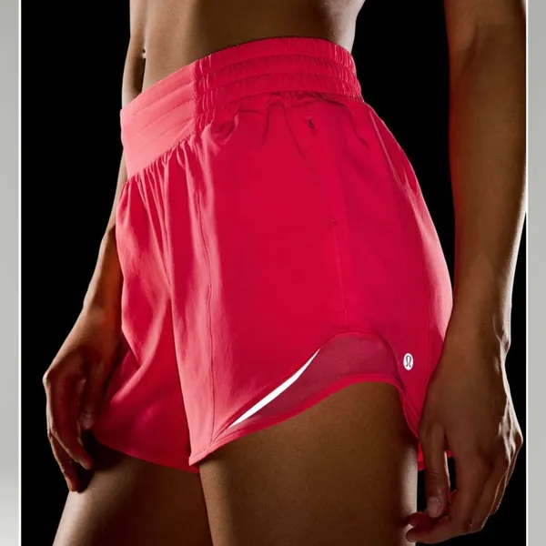 Lululemon Hotty Hot High Rise Short Athletic Shorts Glaze Pink 12 NWT - Image 3
