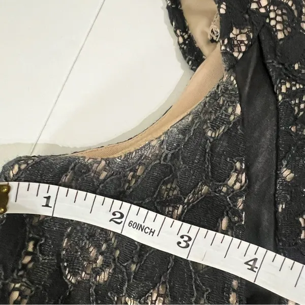 R&K Black Floral Lace Fit and Flare Cap Sleeve Dress Satin Trim Size 18 - Image 8