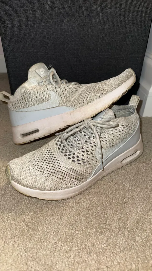 Nike Air Max Thea Ultra Women’s Flyknit Shoes - Image 3
