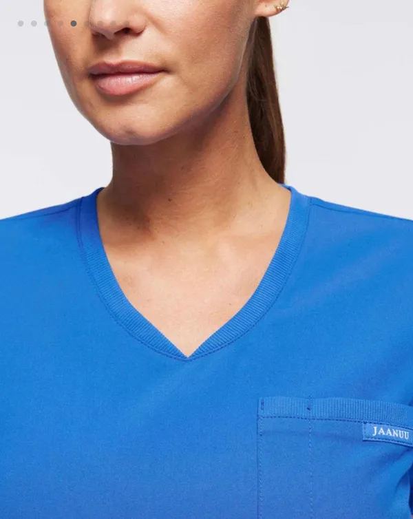Jaanuu Women's 2-Pocket Tuck-In Scrub Top - Image 5