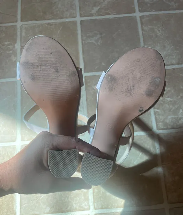 Beige Heels Tan Size 6 - Image 5