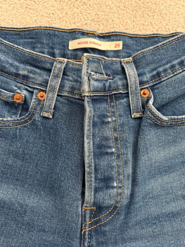 Levi’s 501 - Image 2