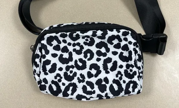 Iris & Rainbow Original Iris Crossbody Bag, Black/White Leopard - NWOT - Image 4