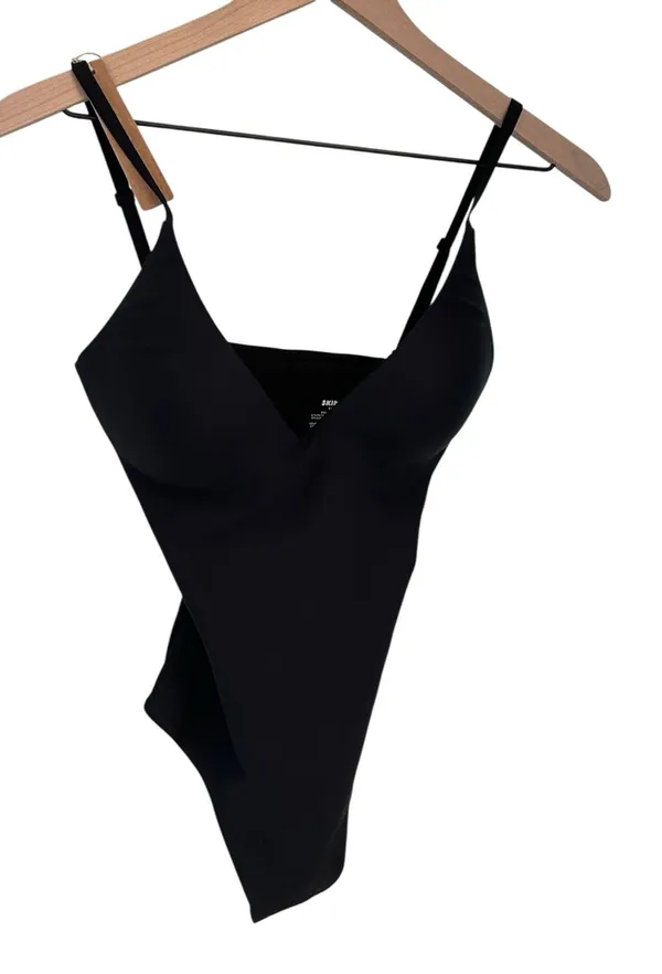 NWT Skims Body Super Push-up Thong Bodysuit Small Onyx Authentic - Image 5