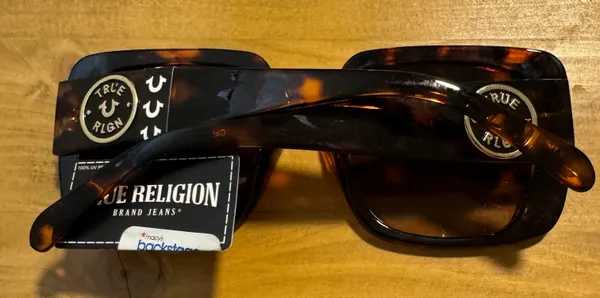 True Religion Sunglasses Oversized - Image 2