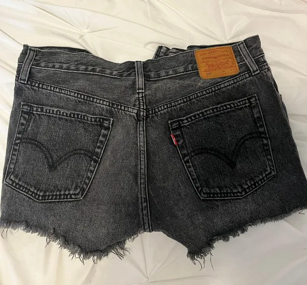 Levi’s 501 Shorts - Image 3