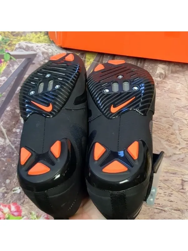 NIKE superego cycling shoes size 7 - Image 5