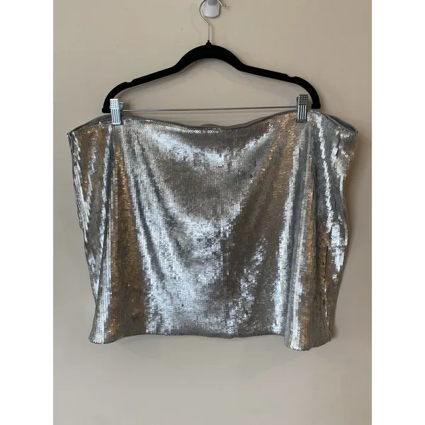 Future Collective silver sequin short skirt Size 2X. - Image 3