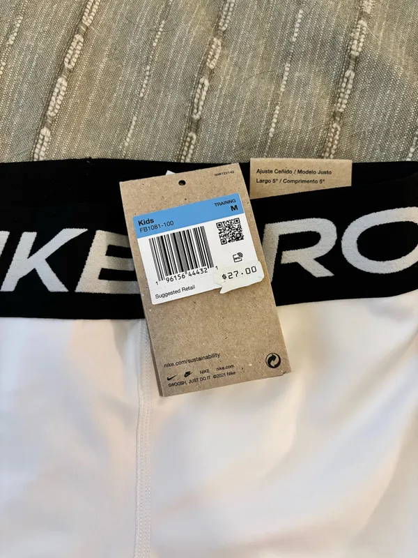 Nike Pro Girls Shorts - Image 3
