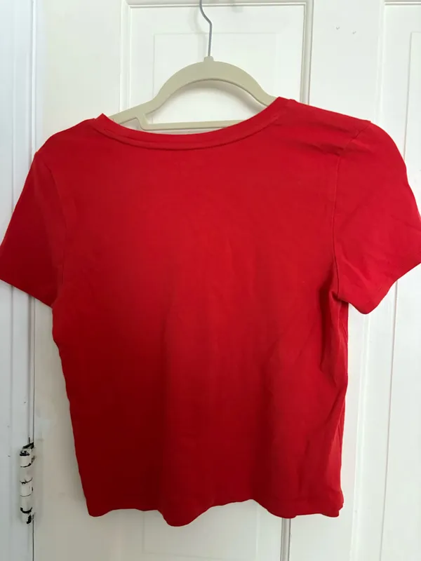 Old Navy Baby Tee - Image 3