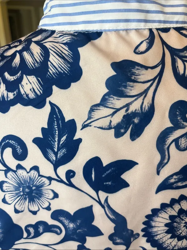 Blue Floral Button Front Top with Striped Trim Size M - Image 5