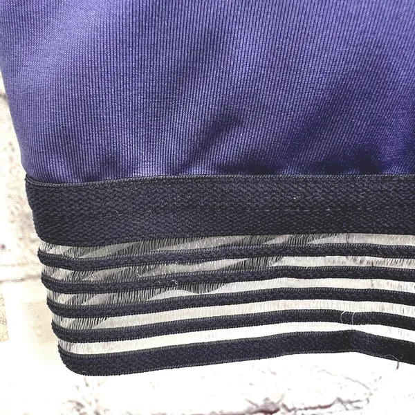 Nike Sports Bra Purple M Dri-FIT Racerback Perforated Swoosh‎ Activewear - Image 10