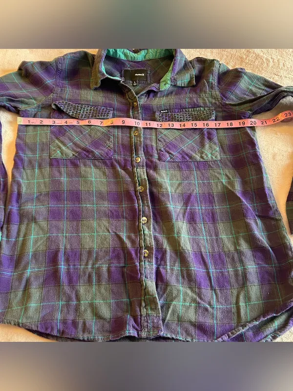 Hurley purple gray blue plaid flannel long sleeve metal stud pocket flaps size L - Image 9