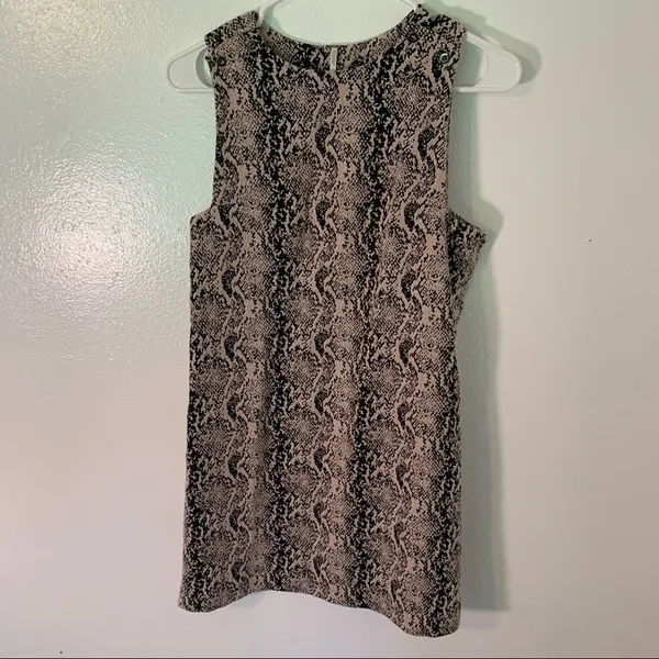 Free People Women's Size 0 Alice Snakeskin Print A-Line Dress Beige Black Snap‎ - Image 6