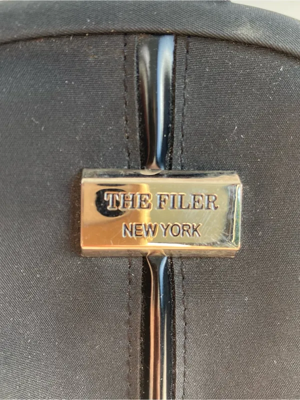 The Filer New York coin purse wallet small black kiss lock multiple compartment - Image 3