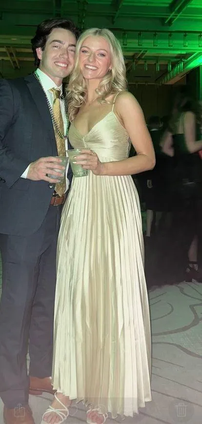 Abercrombie Giselle Pleated Dress - Image 5