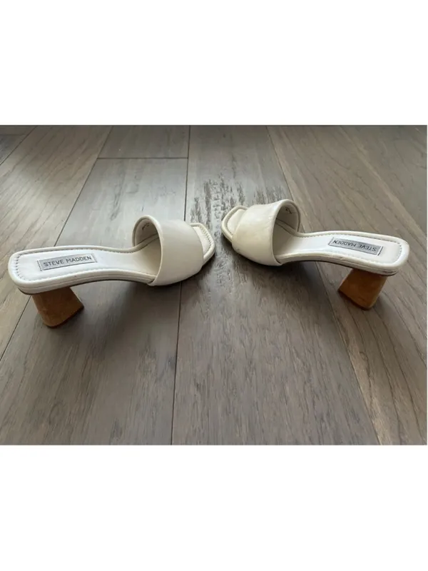 Steve Madden Beige Slip On Heel Sandals Women's Size 7.5 - Image 5