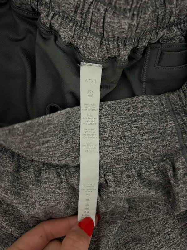 Lululemon Hotty Hot Shorts 4” - Image 5